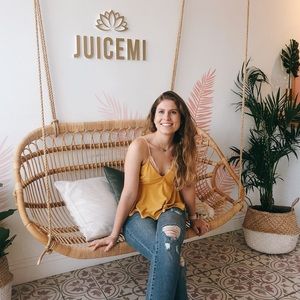 Meet your Posher, Danielle